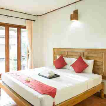 Bangyai Buri Resort Rooms