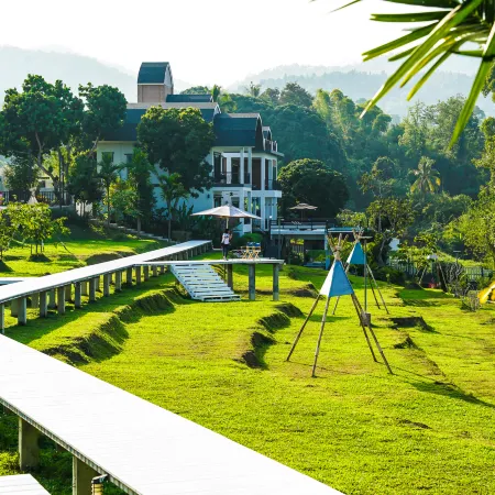 Buraphat Resort