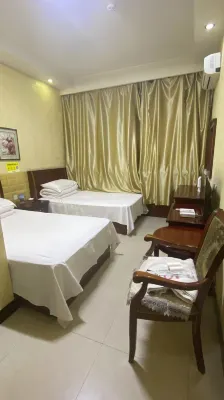 Zhanbei Express Hotel (Datong Railway Station) Hotels near Datong Railway Station
