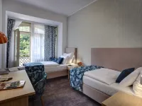 Astoria Hotel & Medical Spa Hotels in Karlovy Vary
