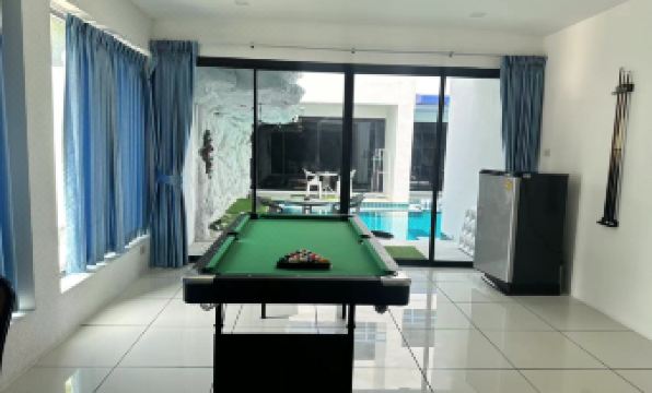 MonaLisa Paradise Pool Hotel