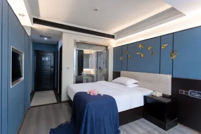 Hongrun Hotel (Loudi Sports Center)