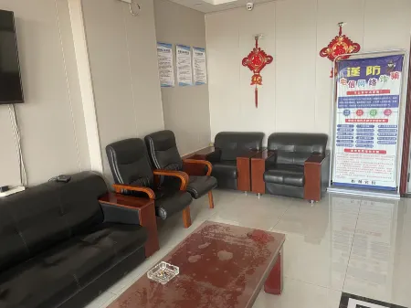 Wujiaqu Wutong Chengli Hotel Отели в г. Уцзяцюй