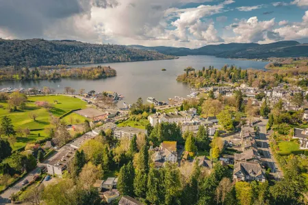 Burn How Garden Hotel - Bowness on Windermere Отели в г. Bowness-on-Windermere