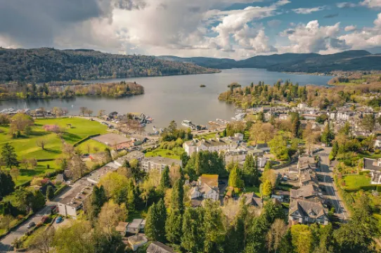 Burn How Garden Hotel - Bowness on Windermere