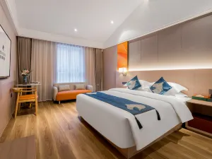 Rezen Hotel (Suqian Wanda Plaza Xiangwang East Road Branch)