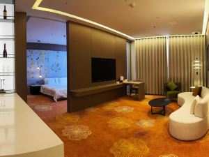 Dalian Xinchen Business Hotel