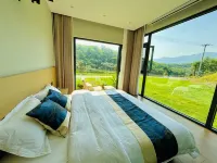 Xiandao Lake Hushan Xiaoju Homestay - Balkoner