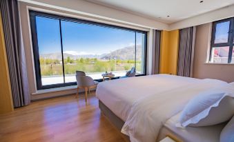 Yunjing Hotel (Qishi Square Branch in Taxian County)