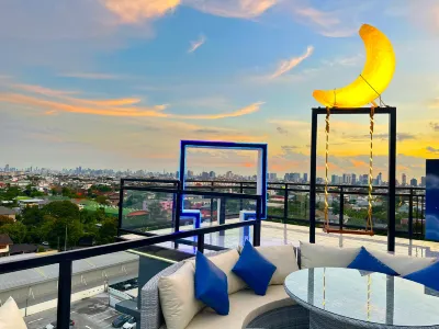Sky Dome Resotel Hotels near Lotus
