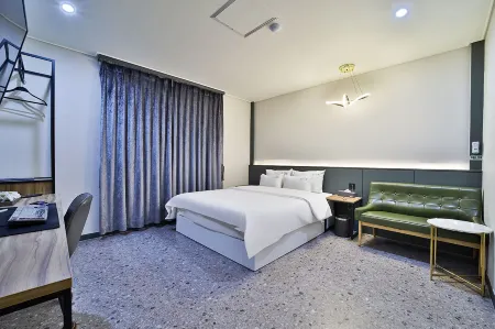 Hotel Lion Отели в г. Чхонджу