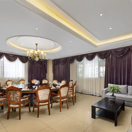 Yuexi Holiday Hotel
