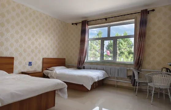 額爾古納黑山頭新鎮旅店