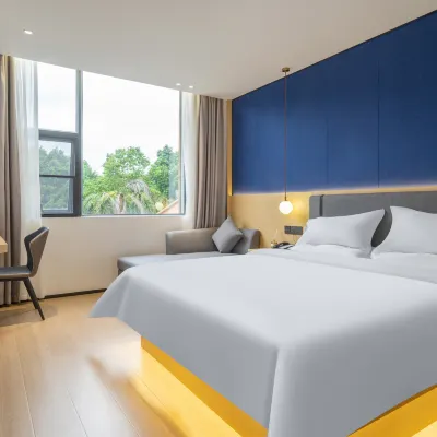 De Lin Lakeside Hotel (Nanhu Park Subway Station Store, Nanning) Hotels near Nanning Nanhu Park