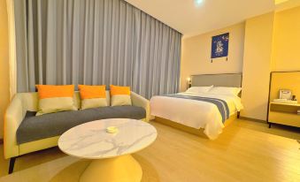 Xingyi Yunzhi Grand Hotel (Sajin)