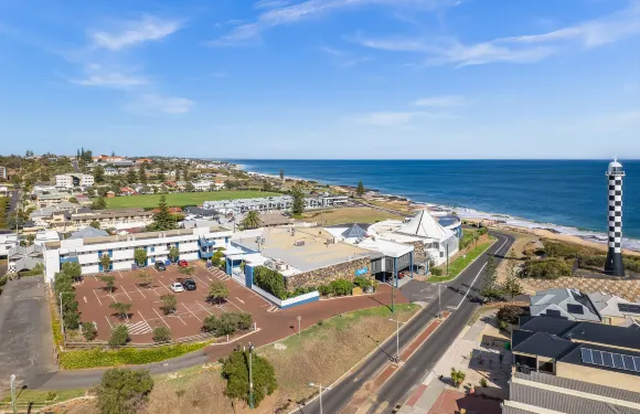 Mantra 班伯裏酒店