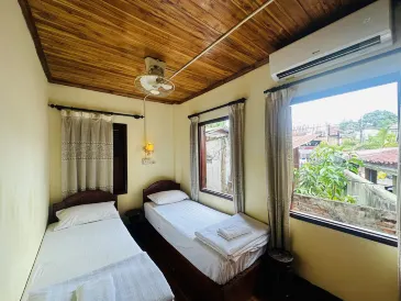 Silikhane Guest House