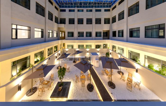 Atour Hotel Lhasa the Potala Palace Plaza Beijing Middle Road