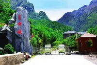 Taibai Baiyuan Hotel - Mountain view
