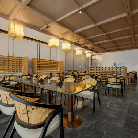 Golmud Railway Station Huanghe Middle Road Atour Hotel