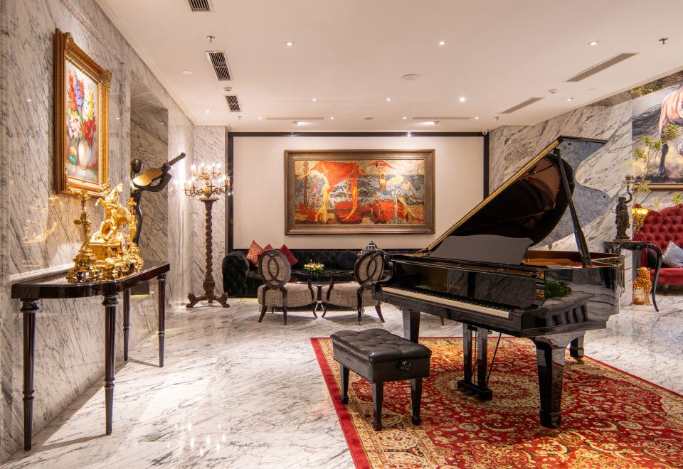 2. 아나톨레 호텔 ..