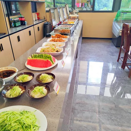 Liuhou College Homestay