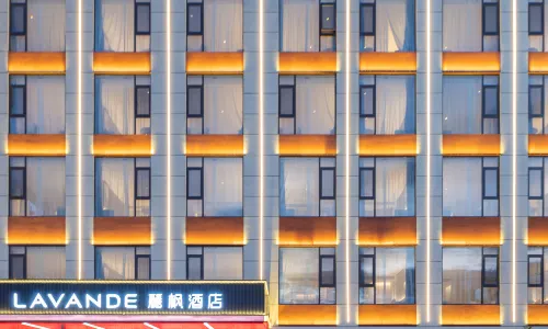 Lavande Hotel (Jin Kongque Street, Mang City)