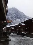 Baoxing Xueshan Yangjie Homestay