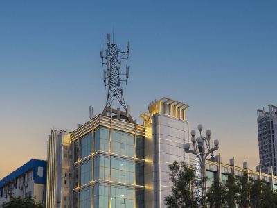 Home Inn Selected (Liaocheng Jinding Shopping Center Dongchang Lake Branch)