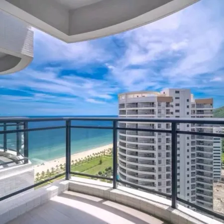Tuqu Holiday Apartment (Hailing Island Shili Yintan Branch)