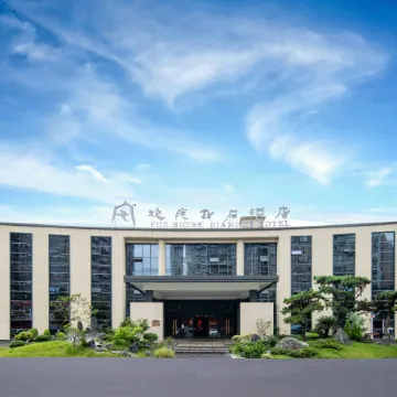 Fun House Diamond Hotel