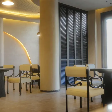 Yunmanshan Luxury Homestay (Feilai Temple Meili Snow Mountain Scenic Area)