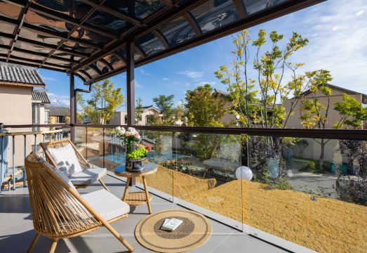 2. 리장 위룽 천샹..