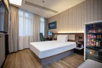 WanYoo Esports Hotel (Shanghai Xuhui Jinghong Road Subway Station) 황도 시어머니의 무덤 주변 호텔