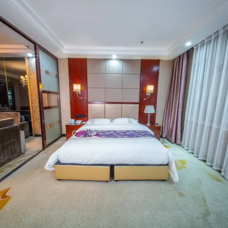 He Huang Pearl Hotel