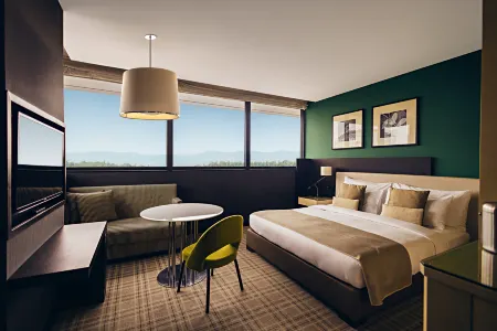 Crowne Plaza Geneva Отели рядом с достопримечательностью «Музей Patek Philippe»