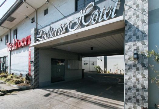 RedDoorz near SM Calamba