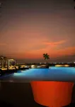 Luxurious Modern Cozy Manila Bayview Pool View 1 2 3 Bedrooms Near Manila Airports Okada Solaire MOA - Ocean View