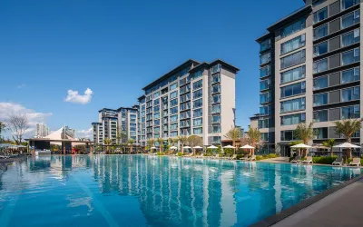 lufeng strontium spring hotel Các khách sạn gần Luoci Passenger Transport Terminal