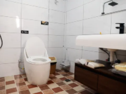 Half Mountain Snow - Xue Gu Xin He Inn (China Xue Gu Scenic Area Store) Hotels in Wuchang