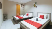 RedDoorz @ Bridgeway Hotel Tuguegarao City