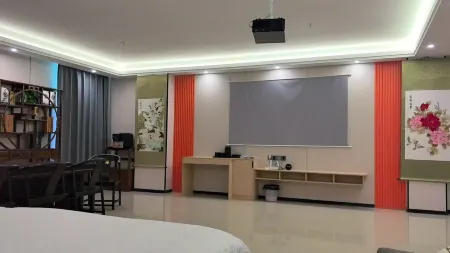 JiuJiuBaHotel.New Deal Town.Baoting County