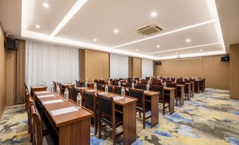 Xishuangbanna Jinghong Shangyuan International Hotel