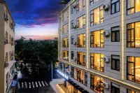 Qionghai Yijia Intelligent Hotel