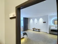 Jiangpan Courtyard Homestay (Menglie Lake Wetland Park)