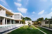 FengYaSong YeXiangLi Hotle ·Romantic Islands Các khách sạn gần Ga Lingshui