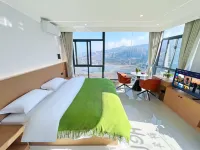 Yuanyang Azheke Colorful Terraced Fields Scenic Homestay