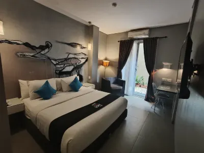 Loft Legian Hotel Bali Các khách sạn gần Cozy Bali Holiday