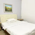 Honghai Accommodation (Zhuhai Huafa Business Area)