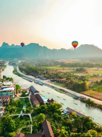 Bor Garden Hotel Отели рядом с достопримечательностью «Wat That»